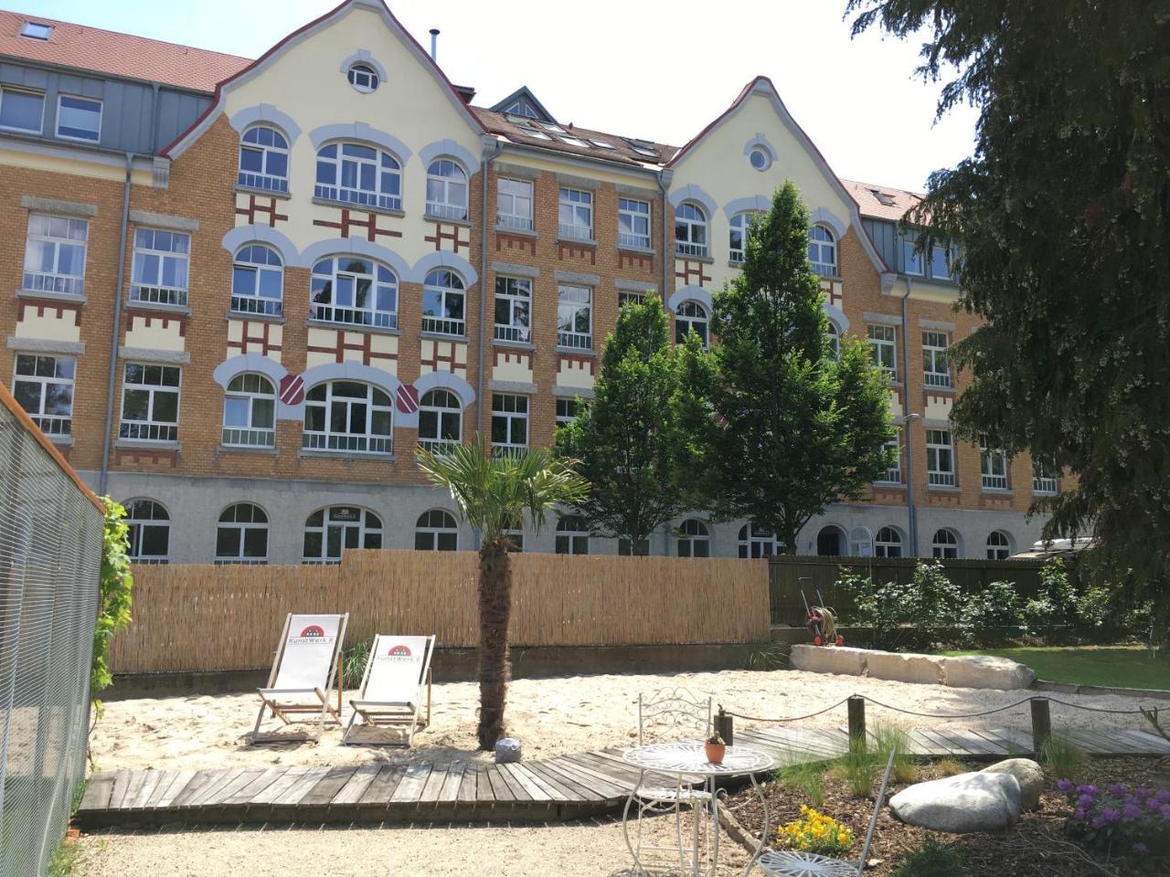 Kunstwerk B Otel Trossingen Dış mekan fotoğraf